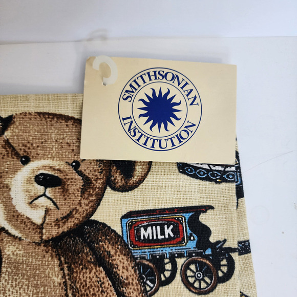 SMITHSONIAN INSTITUTION Christmas Bear / Toys Tea‎ Towel Set of 2 ~ NEW with TAG - Picture 4 of 5
